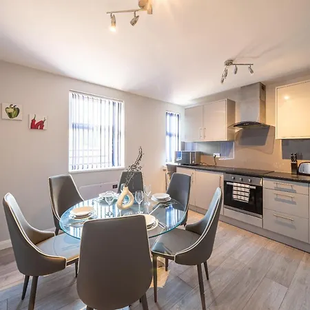Bv Studios With Ensuite Showers & Share Kitchens Prime Location Near Hospital, Town Center Apt 4 St Helens  Экстерьер фото