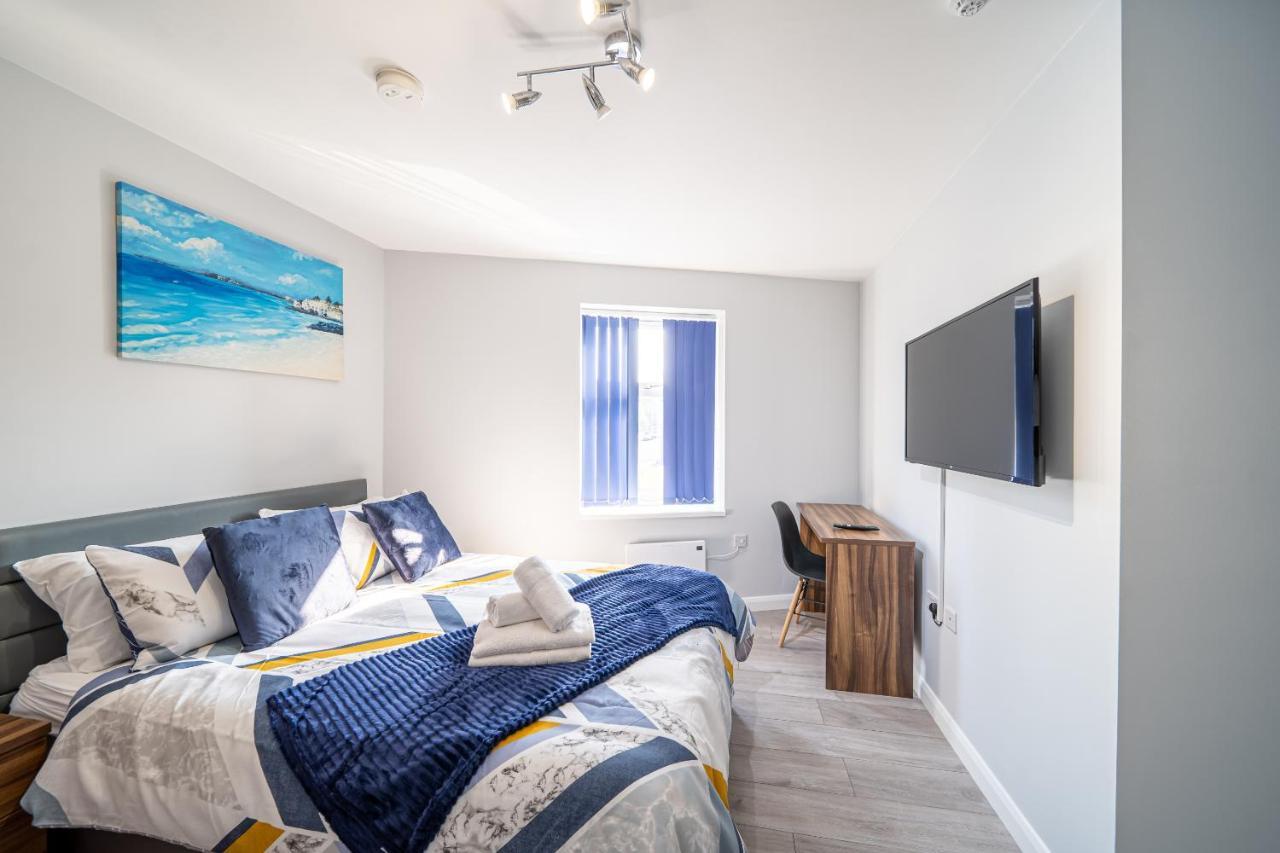 Holiday home Bv With Ensuite Showers & Share Kitchens Prime Location Near Hospital, Town Center 4 St Helens (Merseyside)