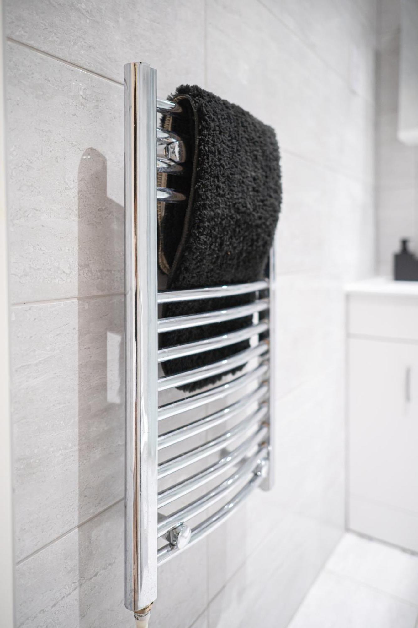 Bv With Ensuite Showers & Share Kitchens Prime Location Near Hospital, Town Center 4 St Helens (Merseyside)